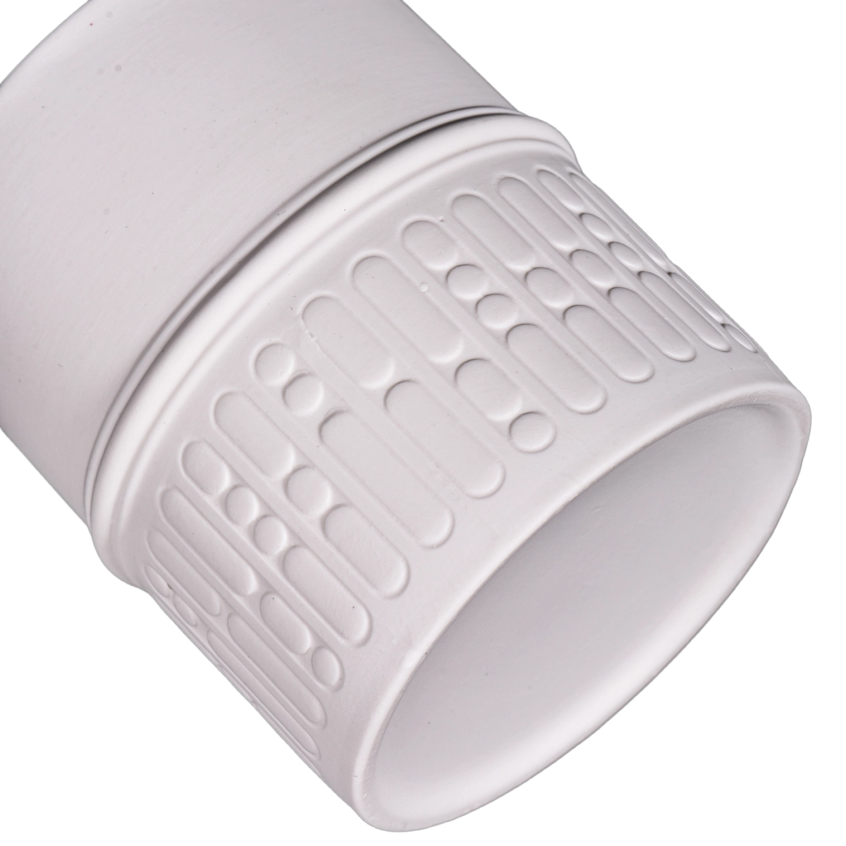 China Luxury custom-made pure white ceramic glass candle holder with a lid for candle making manufacturer