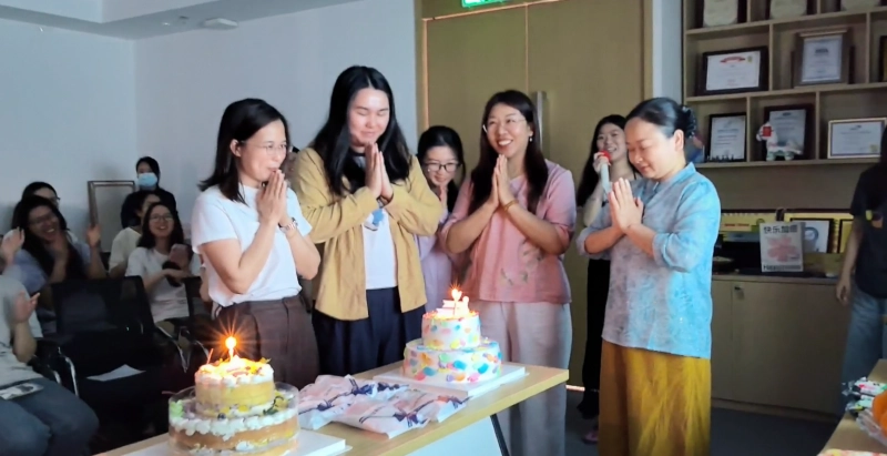 Happy Family, Warm Moments Together Sunny Group Q1 Birthday Celebration Concludes Successfully