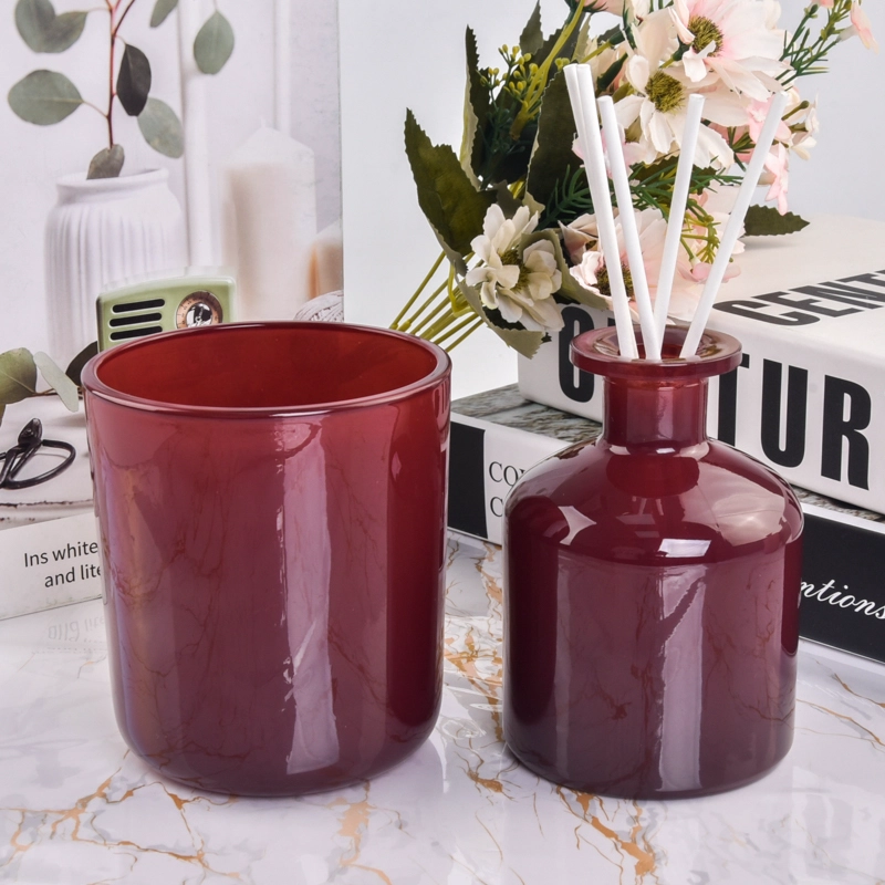 Luxury Garnet Glass Fragrance Vessels for Home Fragrance Brands