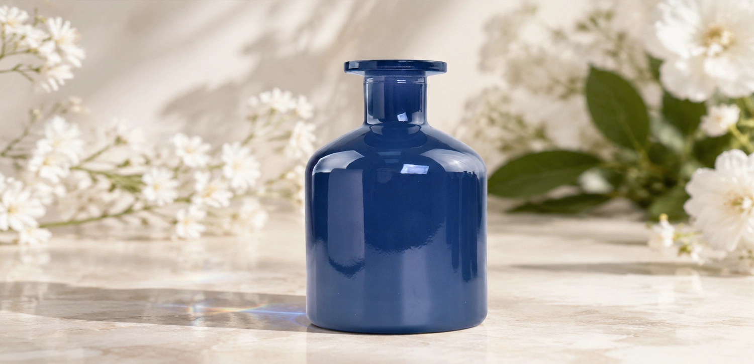 Luxury Indigo Blue Glass Fragrance Vessels for Home Fragrance Brands