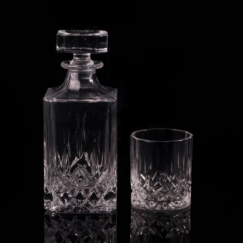 750ml Glass Bottle with Glass Stopper Whisky Bottle Wholesales