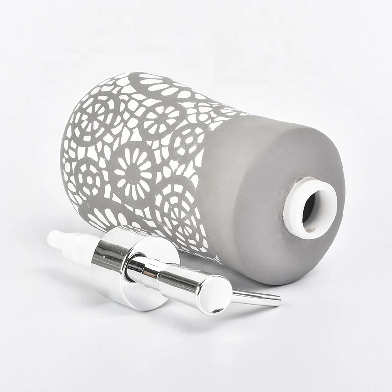 4pcs Luxury custom flower pattern ceramic porcelain bath shower accessories kits toilet decor wholesales