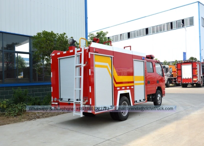Dongfeng water tank fire truck supplier in China