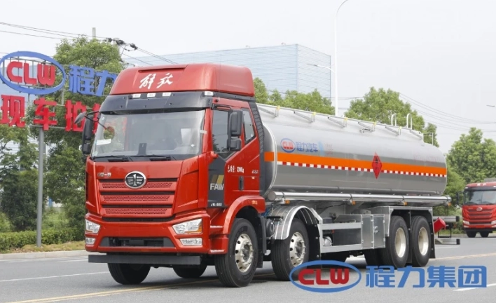 Heavy-Duty Tanker Trucks for Bulk Transport: Meeting Global Demands in Chemical Logistics