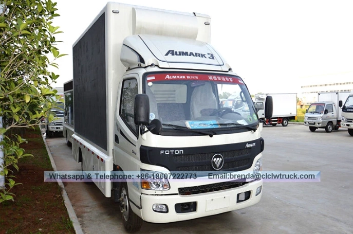 Mobile LED screen truck export China