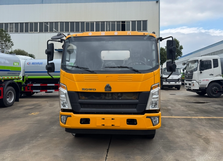 Chinese water tanker truck manufacturer