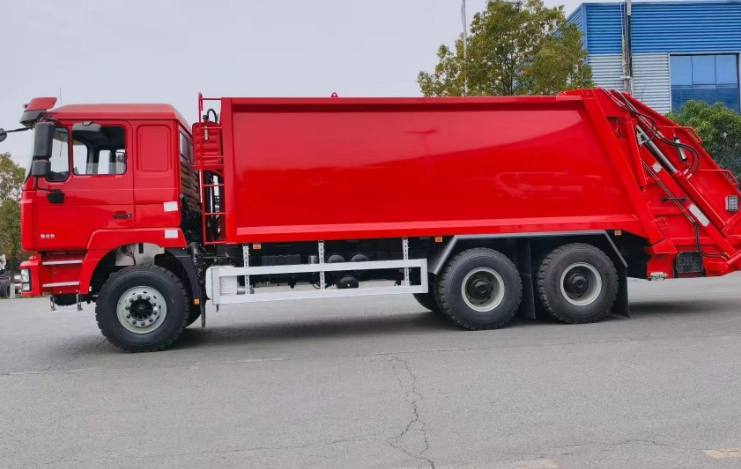 China garbage delivery truck factory