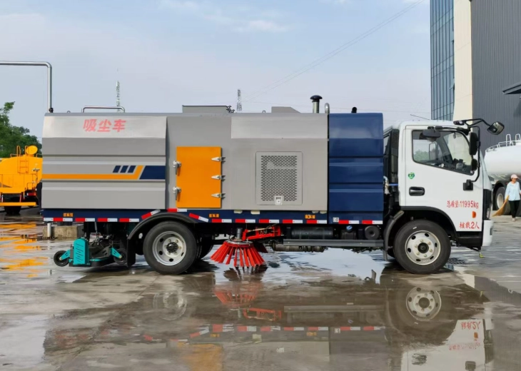 Custom China Sweeper Truck