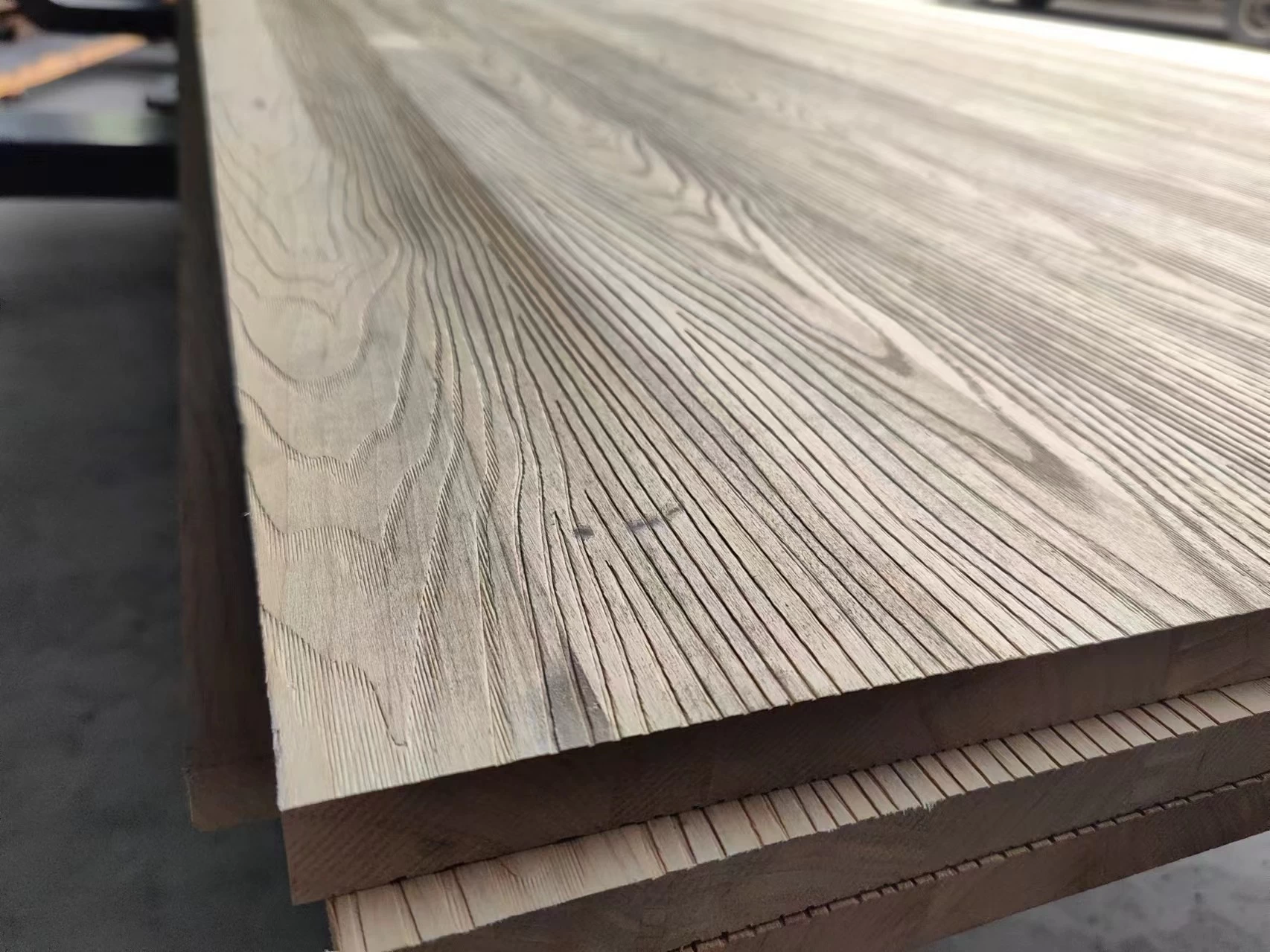 Masyvios medienos naujovės – Masyvios medienos giluminio įspaudimo technologija