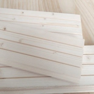 შანდონგის ნაძვის კედლის პანელის ქარხანა პირდაპირი მიწოდება ბუნებრივი მყარი ხის ეკო მეგობრული კედლის პანელის მიმწოდებელი