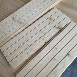 შანდონგის ნაძვის კედლის პანელის ქარხანა პირდაპირი მიწოდება ბუნებრივი მყარი ხის ეკო მეგობრული კედლის პანელის მიმწოდებელი