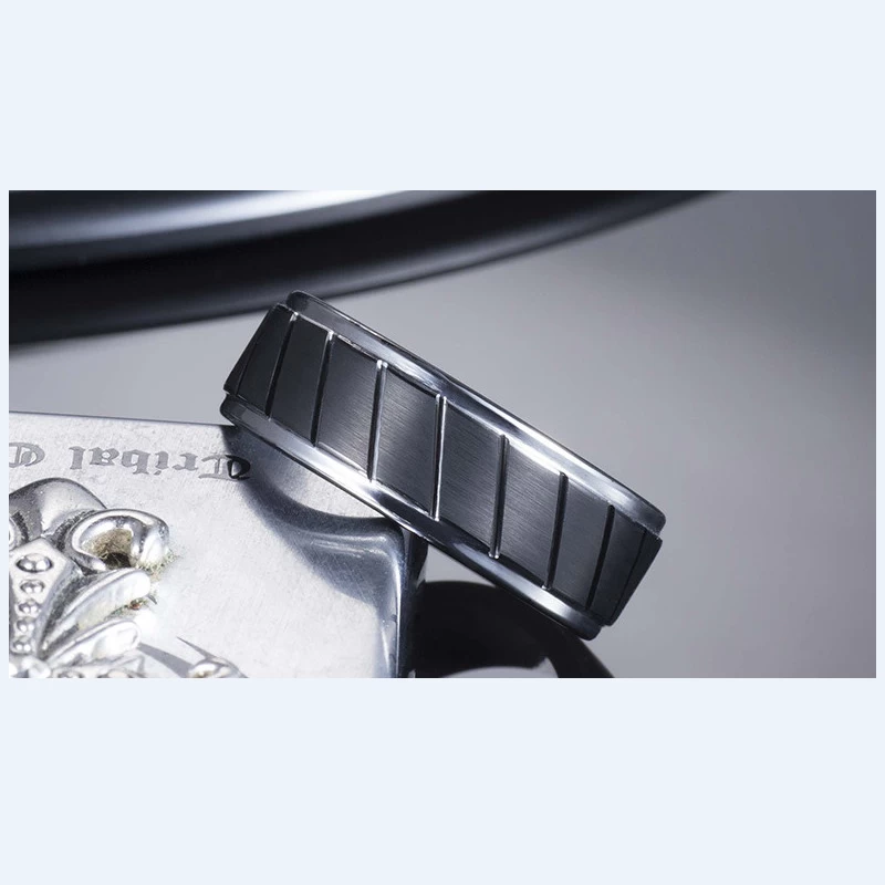 Anello popolare Mens Black Tungsteno 8mm Passo Bordi Nero Tungsteno Anello Pneumatico per Uomini Produttore della Cina