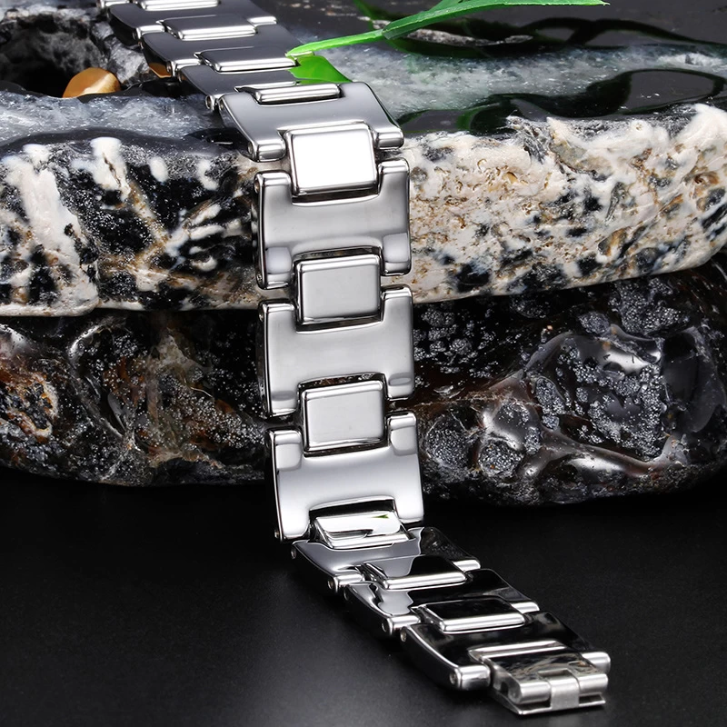 Bijoux de mode chaud Bijoux de mode Haute bracelet de liaison carbure de tungstène à grande échelle pour hommes Chine Fabricant