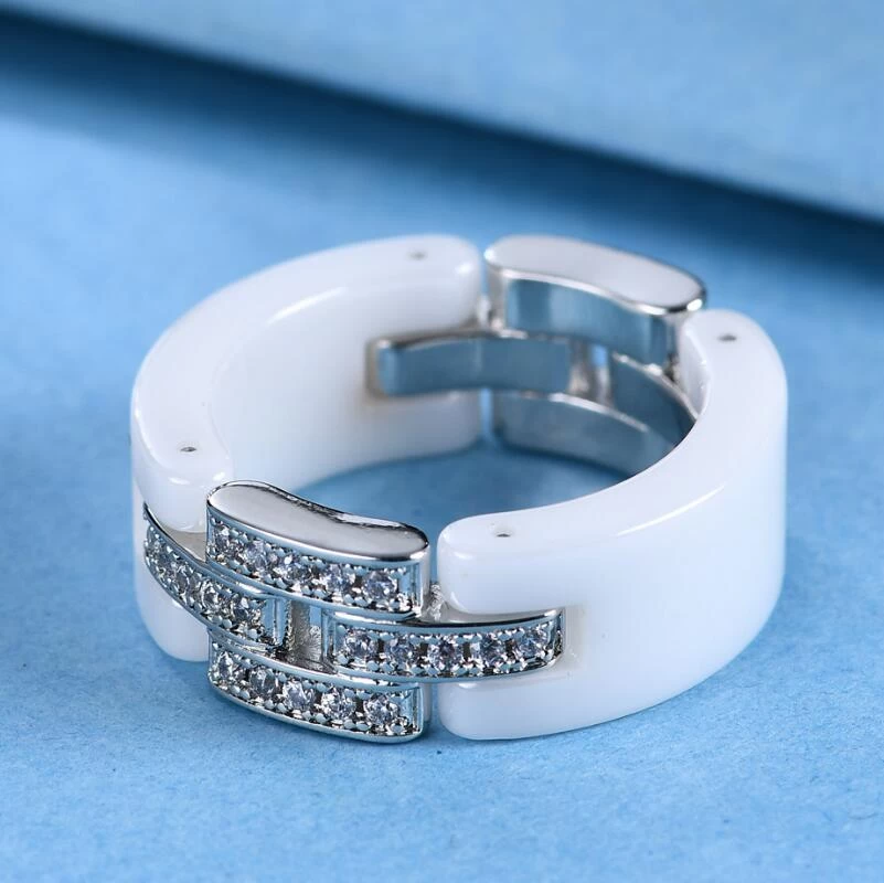 Bague en céramique noire classique de luxe de luxe sur mesure Bandes de mariage en céramique à haute teneur en céramique à la mode Bague en céramique Chine fabricant