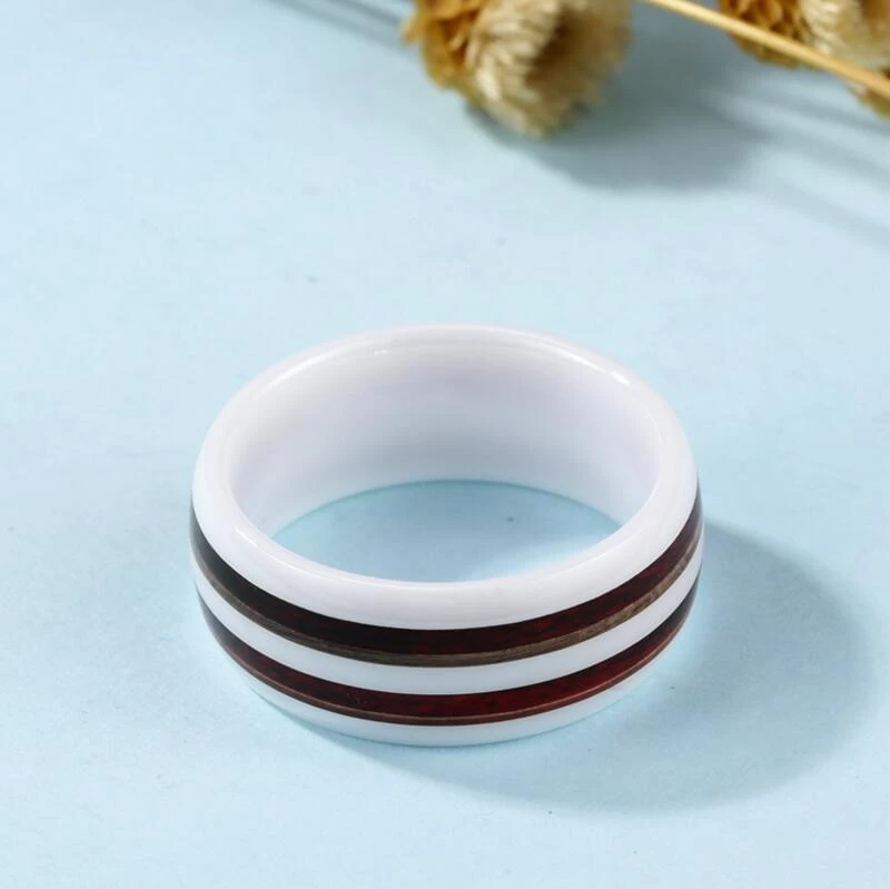 Deux styles différent bois d\'incrustation en céramique blanche bague de mariée en céramique mode céramique bague en céramique Chine fournisseur / usine