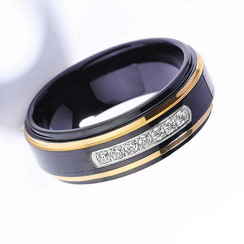 Amazing Men\'s Two Toned Tungsten Wedding Bands Black Tungsten Carbide Ring Gold Step Edges with 7 White CZ Stones China Supplier