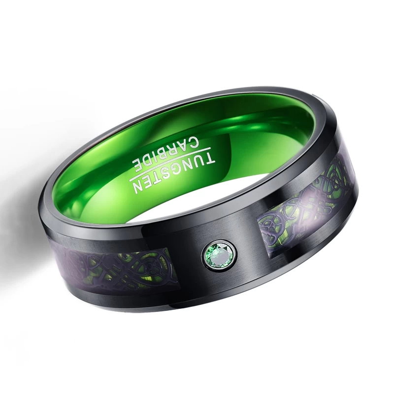 Amazing Band da sposa da uomo 8mm raso anello in carburo di tungsteno nero spazzolato con anello celtico fibra di carbonio verde in fibra di carbonio e verde cz intarsio in pietra e in alluminio verde innerband in Cina produttore