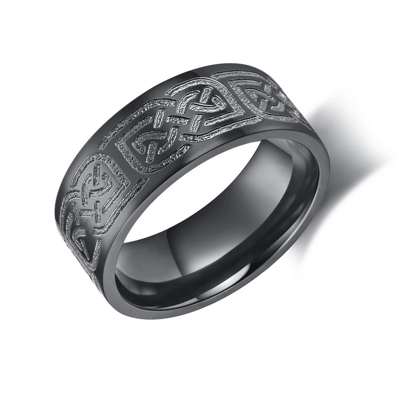 Beliebte Herren Schwarz Zirkonium Hochzeitsbänder 8mm Flache Keltische Knoten Design Schwarz Zirkonium Ring für Männer China Hersteller