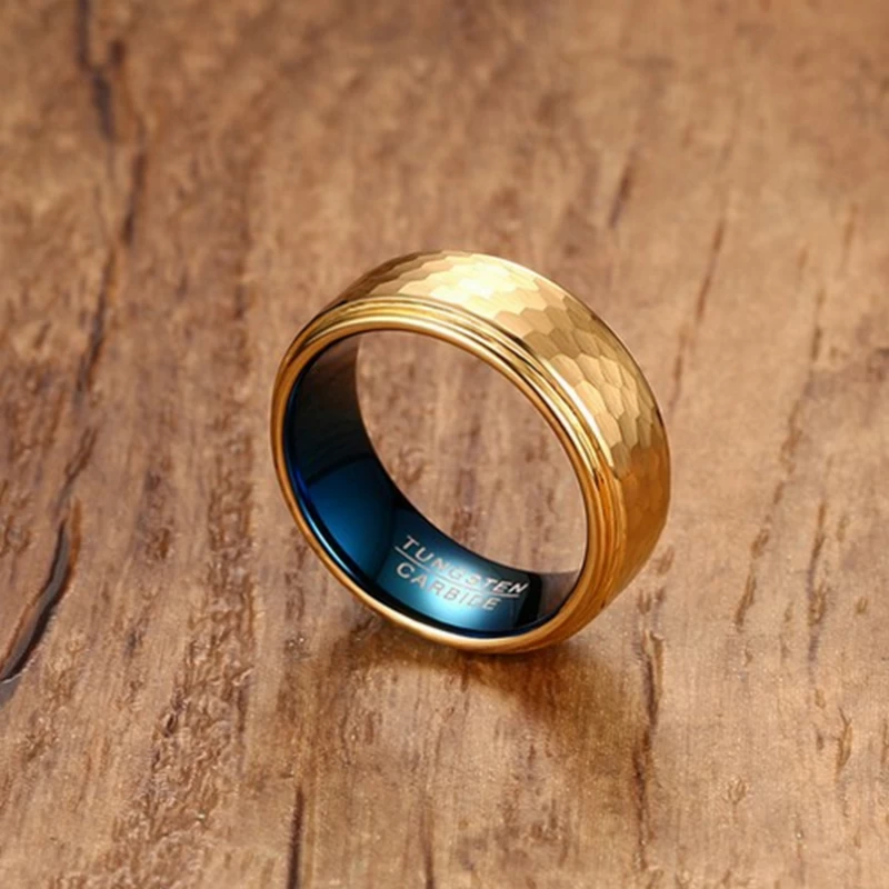 Unique 8mm Two Toned Tungsten Carbide Ring Gold and Blue Hammered Step Edges Tungsten Carbide Ring China Manufacturer