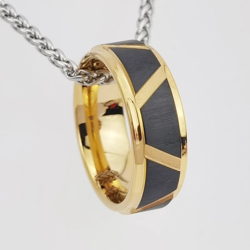 Wolframring auf Lager Beliebter 8 mm hochglanzpolierter und kreuzgebürsteter Wolframkarbidring mit flachen und gestuften Kanten in Schwarz und Gold mit Rillen China Hersteller