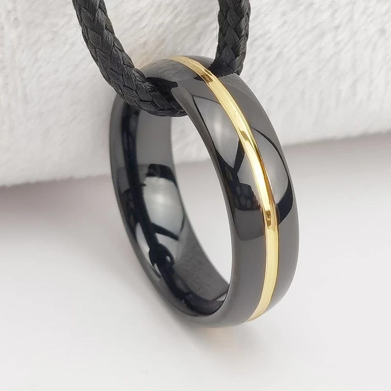 Wolframring auf Lager Beliebter 6 mm und 8 mm hochglanzpolierter gewölbter schwarzer Wolframkarbidring mit Gold Line China Hersteller