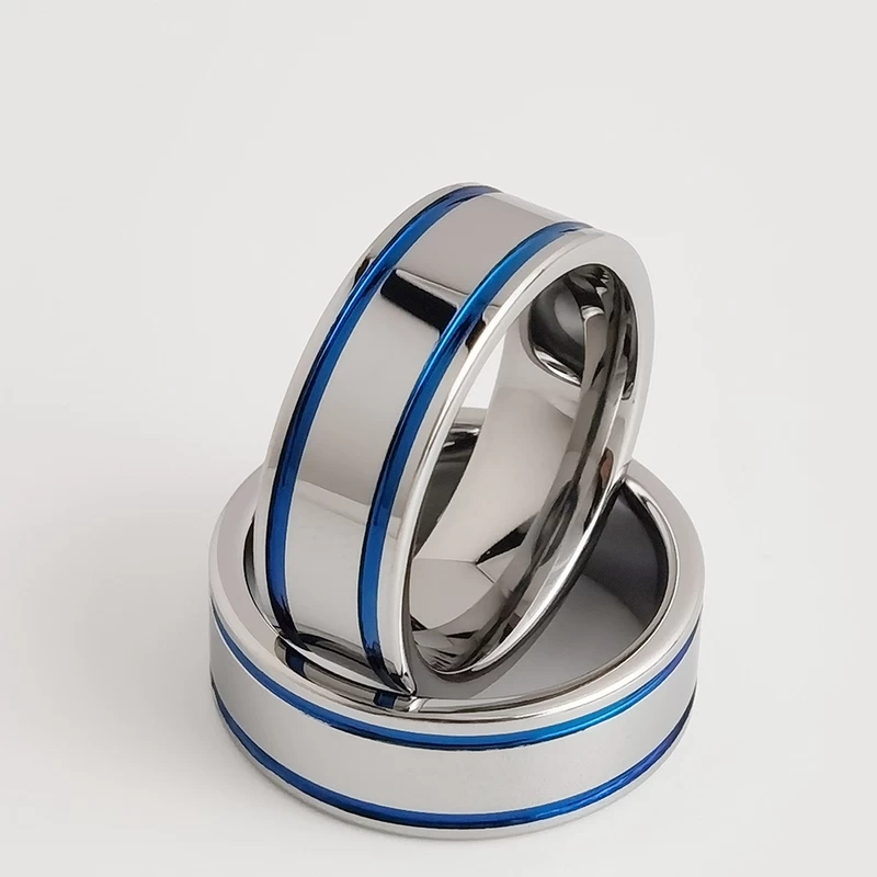 Chine Anneau de tungstène en stock Anneau populaire en carbure de tungstène plat poli de 8 mm avec deux lignes bleues Fabricants