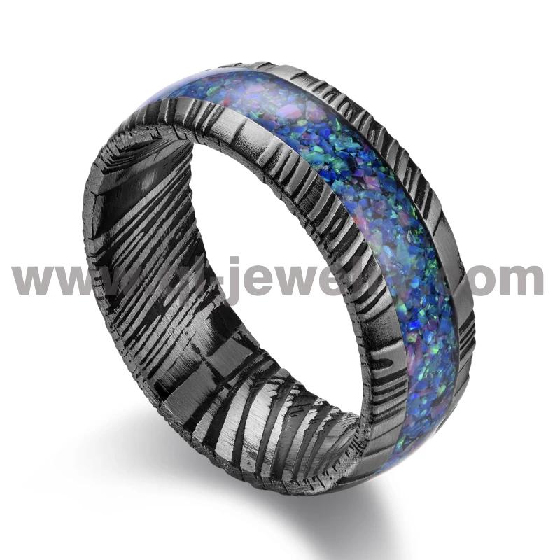 Fedi nuziali in acciaio damasco nero dal design unico Anello in acciaio damasco nero a cupola con intarsio in opale blu Fabbrica cinese