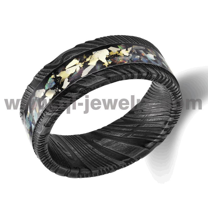 Neuestes Design The Galaxy Design Eheringe aus schwarzem Damaskus-Stahl 8 mm flacher schwarzer Damaskus-Stahlring mit Inlay aus Nebel und Opal China Hersteller