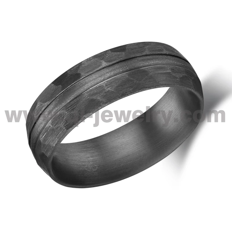 Rare Metal Wedding Band for Men 8mm Domed Hammered Pure Tantalum Wedding Ring China Manufacturer
