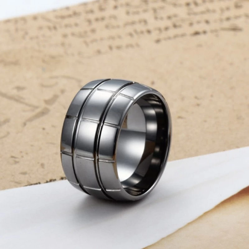Neues Design 12 mm gerillter und gewölbter Wolframkarbid-Ring für Herren, Wolfram-Ehering, China-Hersteller
