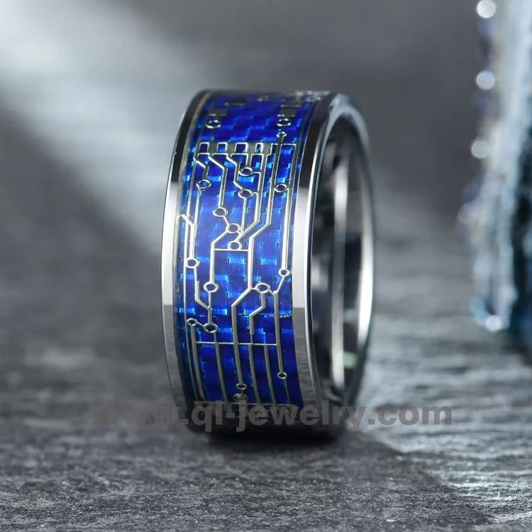 Cina Fede nuziale sofisticata in carburo di tungsteno da 10 mm Intarsio delicato Anello in fibra di carbonio blu Anello da uomo di lusso Gioielli Produttori