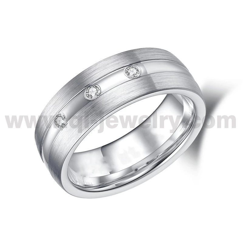 2024 Neue Designs 8 mm gewölbter gebürsteter Kobalt-Chrom-Ring mit 3 CZ-Steinen vom Channel China-Hersteller