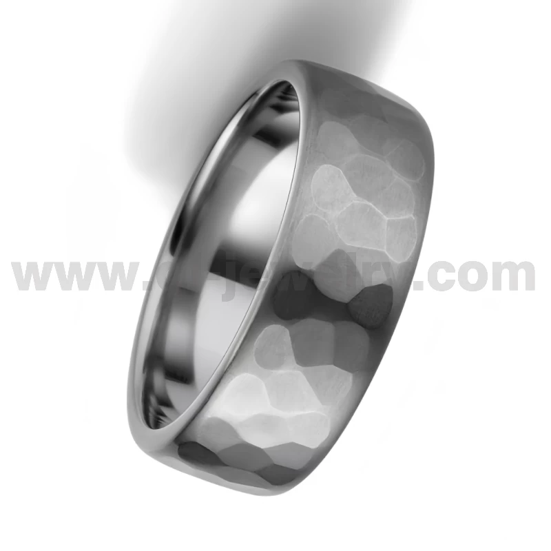 Chine Anneaux de couple de tantale pur en métal rare Anneau de tantale poli et martelé en forme de dôme de 8 mm Fabricants