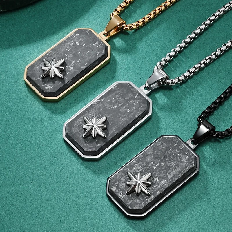 Pendentif d'insigne militaire en Fiber de carbone, forgé à bord coupé, motif aléatoire, Original, en Stock, fournisseur chinois