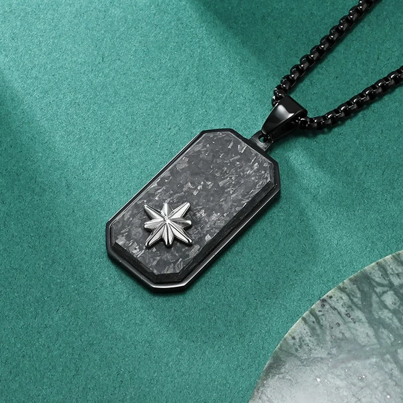 In Stock Original Cut Edge Forged Random Pattern Carbon Fiber and Stainless Steel Black Plating Military Badge Pendant China Supplier