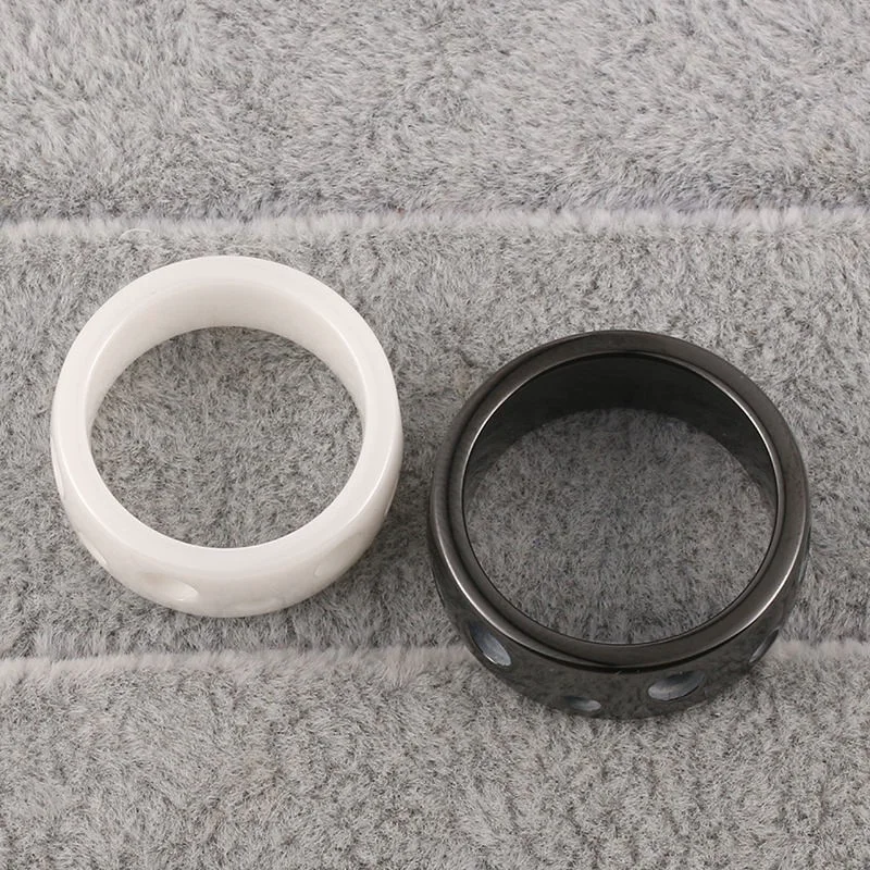 Anillo de cerámica en blanco de 8 mm de ancho con orificios decorativos, blanco y negro para fabricación de joyas y accesorios de bricolaje Fabricante de China