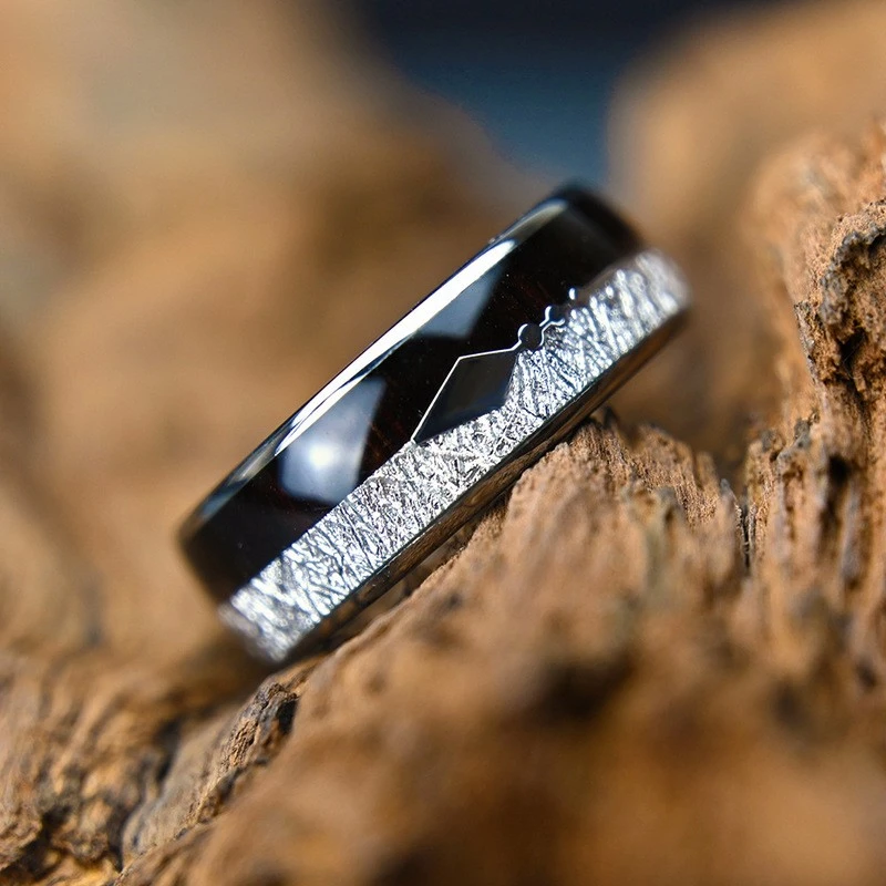 Bague de mariage en tungstène poli de 8 mm avec incrustation de météorite et de bois de poirier pour hommes