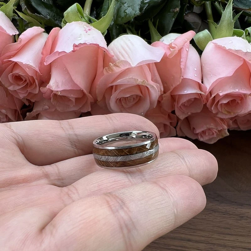 Premium 8mm OEM Tungsten Wedding Band with Meteorite & Wood Inlay – Bulk Supplier for Men’s Jewelry