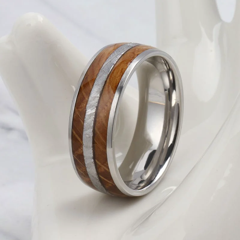 Premium 8mm OEM Tungsten Wedding Band with Meteorite & Wood Inlay – Bulk Supplier for Men’s Jewelry