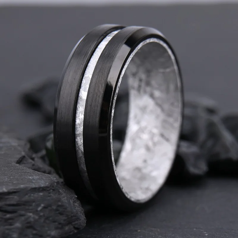 Modern 8mm Black Tungsten & Ice-Pattern Titanium Wedding Band Sets for Wholesale