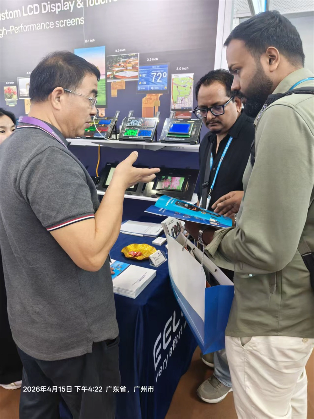 Wandisplay booth at Canton Fair 2026 Day 2 with returning buyers