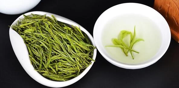 ハイエンドの緑茶の外観は何ですか？
