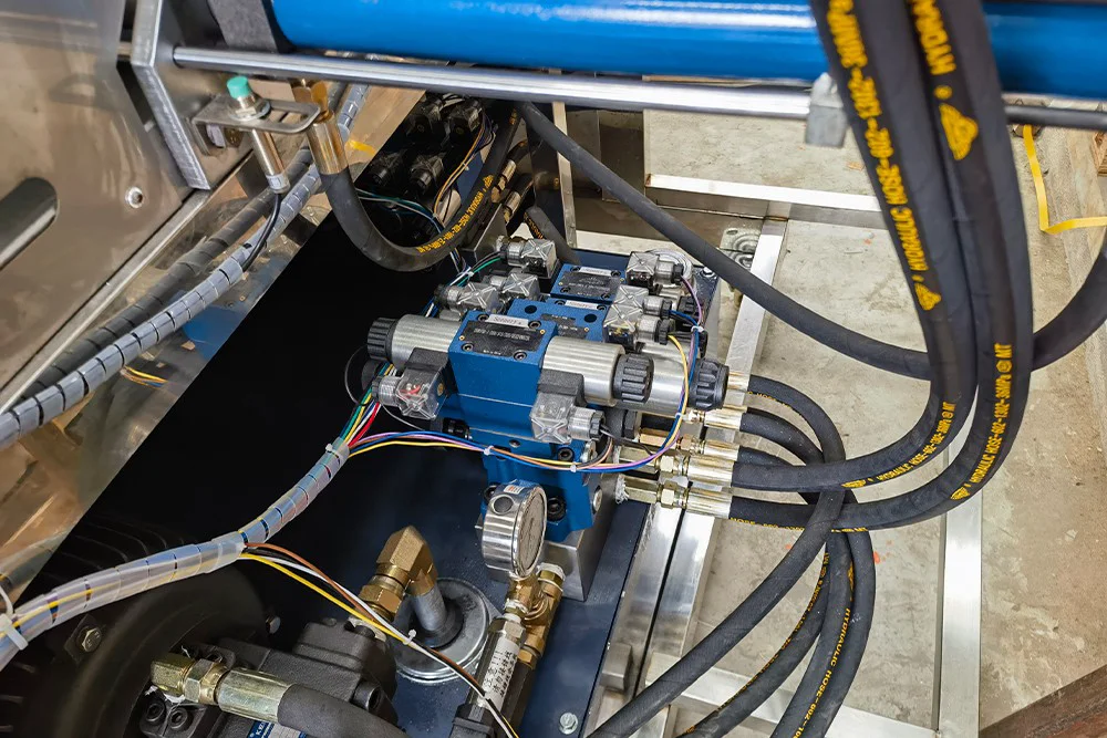 Puer tea cake forming press