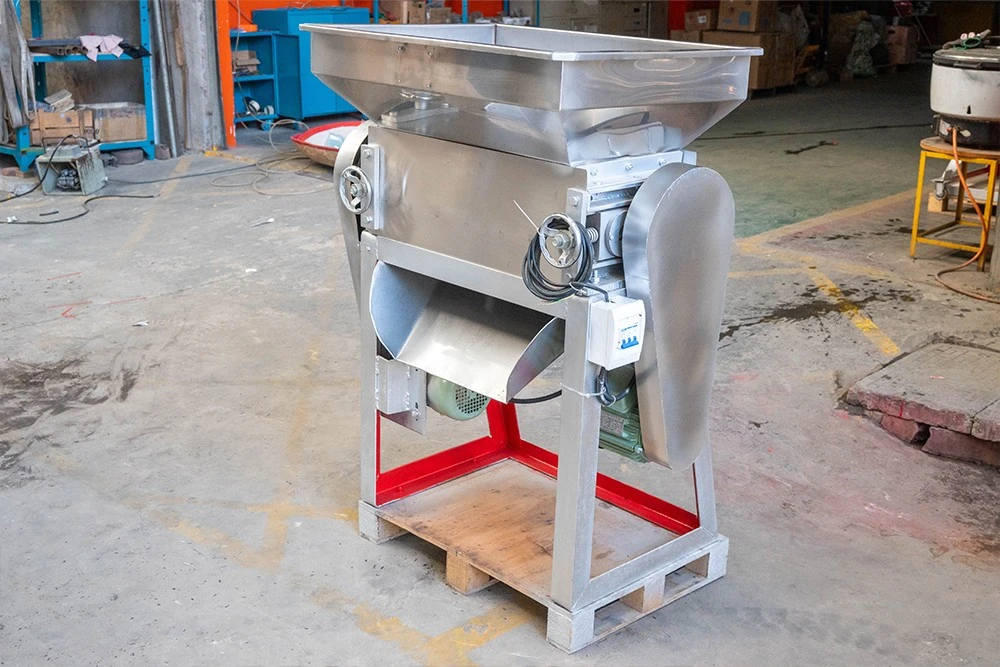 Toothed Tea Leaf Cutter