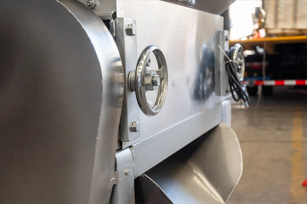 Tea Leaf Cutting Machine