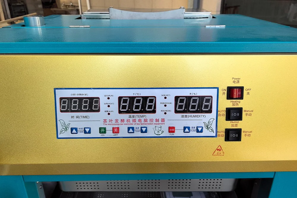 Fermenting Tea Leaves