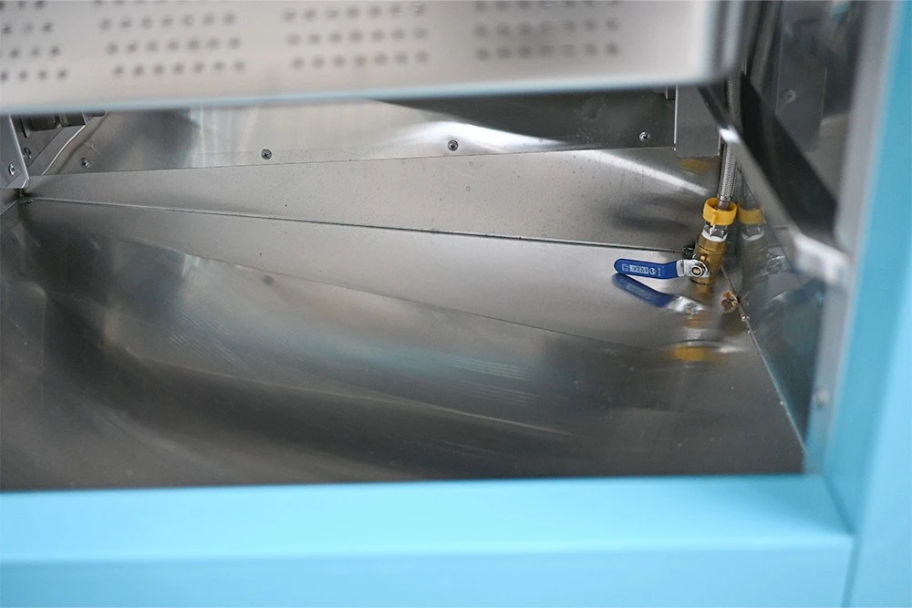 Intelligent black tea fermenter