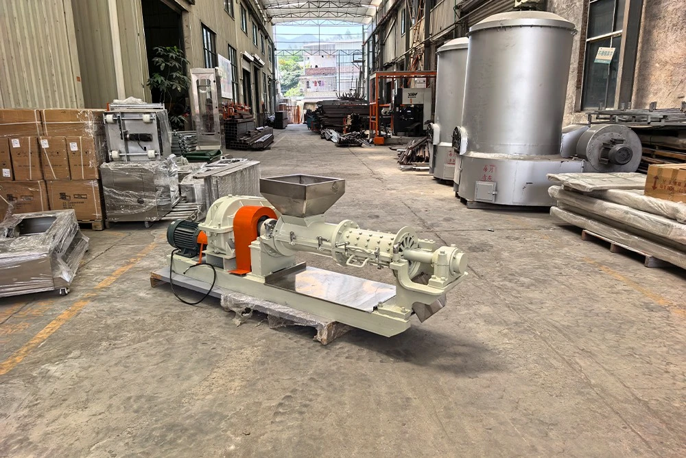 Rotorvane Tea Rolling-Cutting Machine