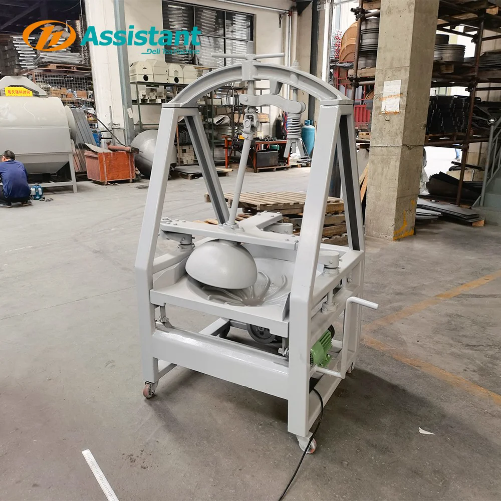Moon type tea rolling machine