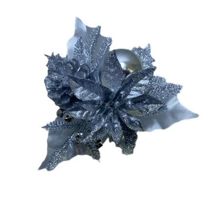 China Senmasine enfeites de prata palhetas de Natal com folhas artificiais de pinha natal feriado inverno presentes decorativos DIY fabricante